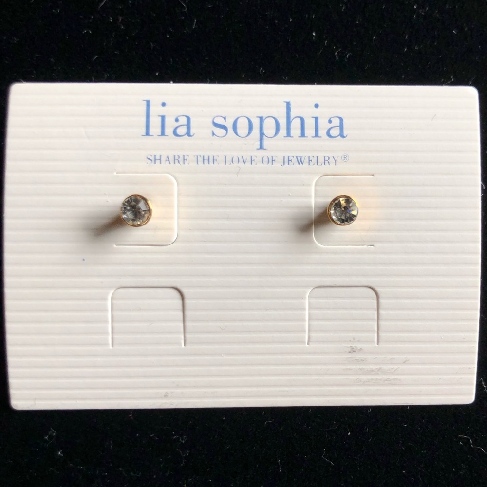 💗 Lia Sophia 💕 Clear Stud Earrings Goldtone